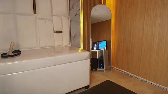 sophiadoll tf online show from 10-02-25, 08:27