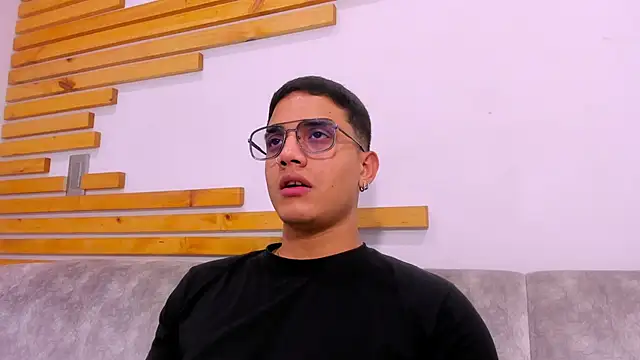 axel vega online show from 10-03-25, 07:11