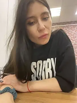 Snapshot of Valerie_Ohara chatting on 11-04-25, 12:37 Valerie Ohara online show from 11-04-25, 12:37