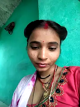 Snapshot of R_Roshni chatting on 10-16-25, 08:37 R Roshni online show from 10-16-25, 08:37