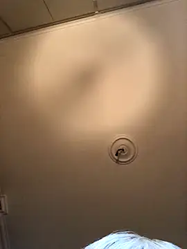 juliaoneandonly online show from 10-04-25, 10:46