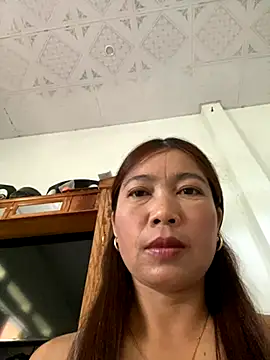 Milky-milk online show from 10-09-25, 02:20