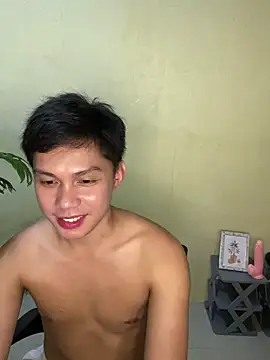 Jan Waynexx online show from 12-15-25, 05:55