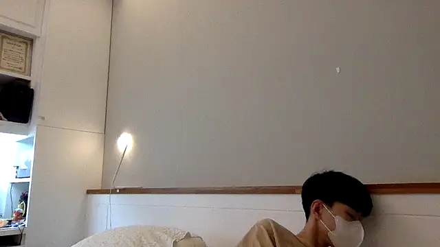 kai101010 online show from 10-09-25, 05:33