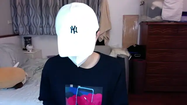 kai101010 online show from 12-14-25, 02:33