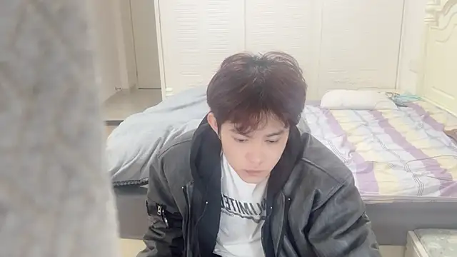 xlong00099 online show from 11-15-25, 12:45