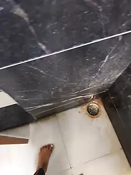 sassyishhu76 online show from 09-26-25, 08:40