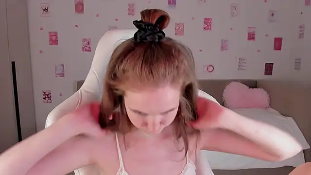 CrystalSoul  online show from 09-21-25, 05:25