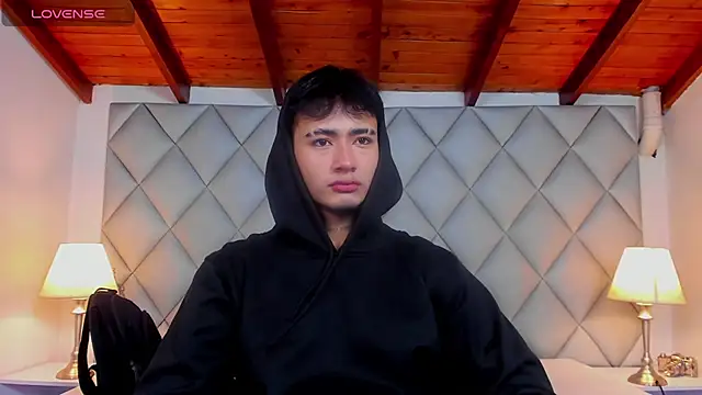 Clement Reyes online show from 11-29-25, 12:52