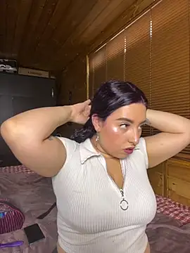 Snapshot of Dani_and_Ander chatting on 09-24-25, 05:49 Dani and Ander online show from 09-24-25, 05:49