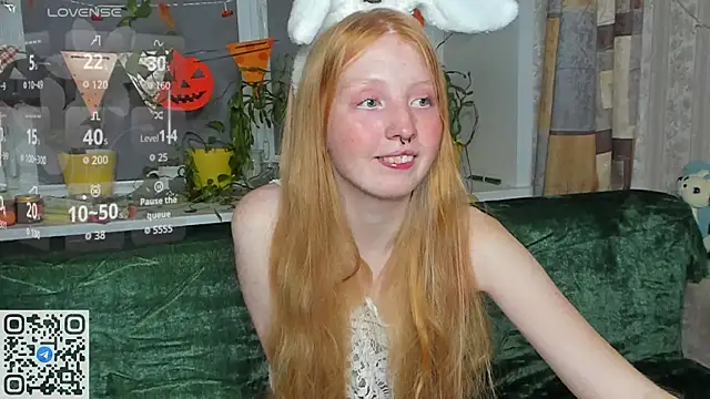 Snapshot of RitaSweety18 chatting on 10-27-25, 07:07 RitaSweety18 online show from 10-27-25, 07:07