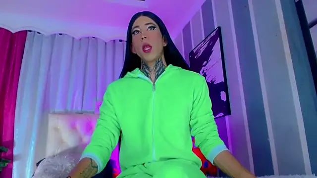 Julia Bulette1 online show from 04-10-26, 01:16