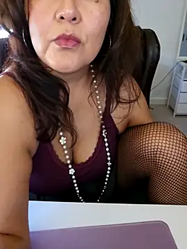 Snapshot of sw33th3art chatting on 10-03-25, 08:39 sw33th3art online show from 10-03-25, 08:39