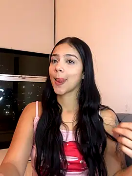 Snapshot of Mia_fire666 chatting on 12-05-25, 02:31 Mia fire666 online show from 12-05-25, 02:31