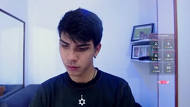 Snapshot of David_925_ chatting on 11-09-25, 05:28 David 925 online show from 11-09-25, 05:28