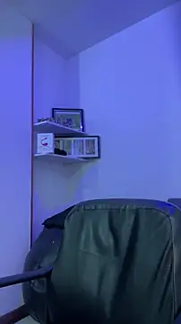 Snapshot of David_925_ chatting on 12-02-25, 09:58 David 925 online show from 12-02-25, 09:58