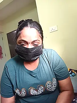 queendivya online show from 10-07-25, 10:34