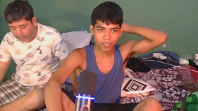 P4NT0J4 online show from 04-11-26, 08:29