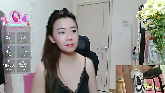 sallycui online show from 11-26-25, 11:44