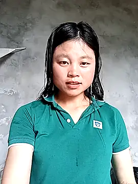 Snapshot of clara-cute chatting on 09-21-25, 05:09 clara-cute online show from 09-21-25, 05:09