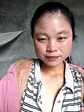 Snapshot of clara-cute chatting on 09-29-25, 04:50 clara-cute online show from 09-29-25, 04:50
