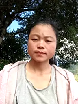 Snapshot of clara-cute chatting on 10-17-25, 12:36 clara-cute online show from 10-17-25, 12:36