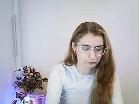 NinaBlond1 online show from 01-09-26, 07:22