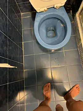 Snapshot of leeyoung_ chatting on 10-11-25, 07:23 leeyoung online show from 10-11-25, 07:23