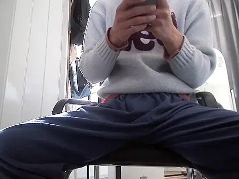 leeyoung  online show from 01-17-26, 07:24