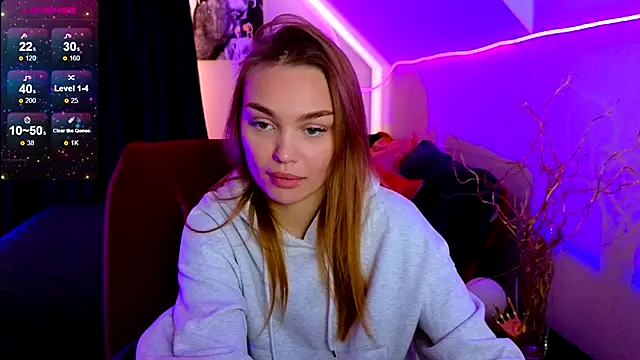 KitsyMoore online show from 09-26-25, 01:15