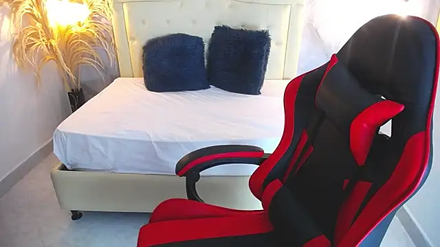 Samy moore14 online show from 10-11-25, 03:43