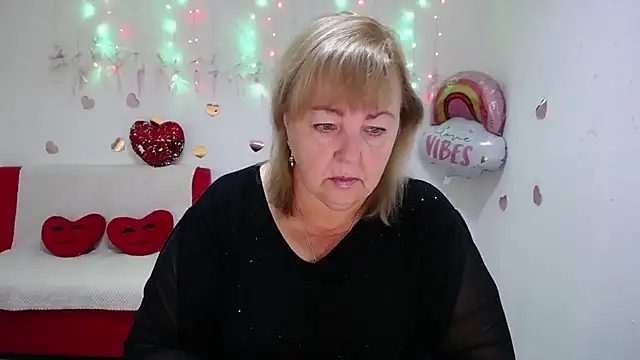 Snapshot of MilenaWedxy chatting on 09-30-25, 05:01 MilenaWedxy online show from 09-30-25, 05:01