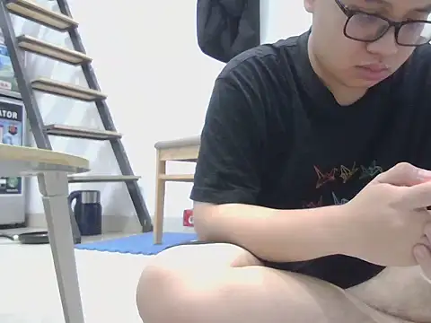 Snapshot of loveninja chatting on 07-02-26, 04:35 loveninja online show from 07-02-26, 04:35