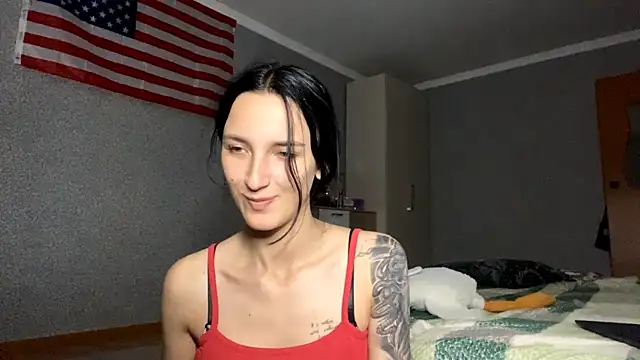 Snapshot of TifanyRawi chatting on 09-27-25, 10:04 TifanyRawi online show from 09-27-25, 10:04