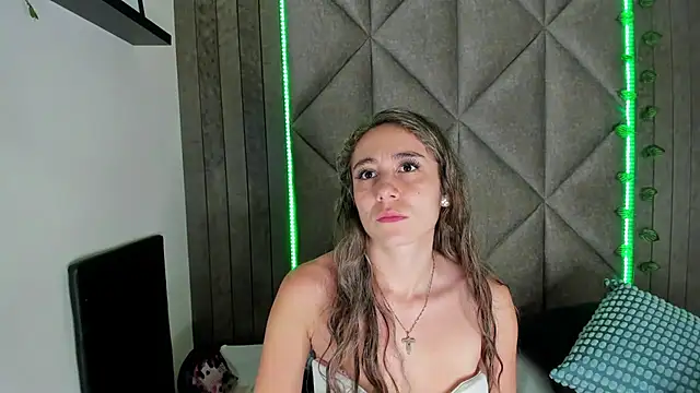 MyApril   online show from 02-11-26, 11:48