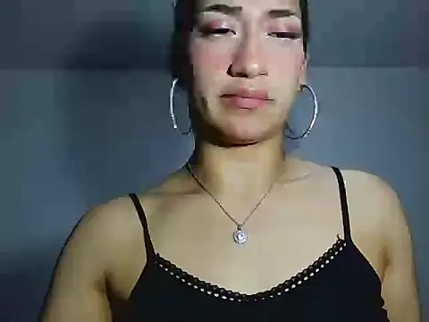 Miia  strog online show from 10-10-25, 01:59