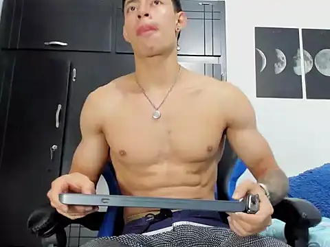 Snapshot of jey_cox23 chatting on 09-30-25, 11:26 jey cox23 online show from 09-30-25, 11:26