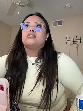 kiaradanielaxx online show from 02-18-26, 09:44