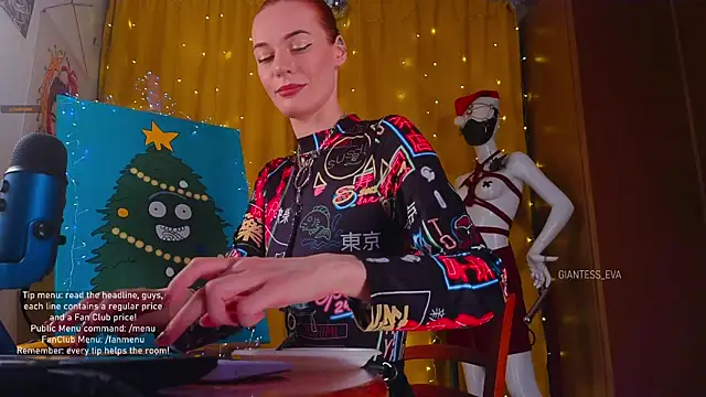 Snapshot of Giantess_Eva chatting on 12-22-25, 07:11 Giantess Eva online show from 12-22-25, 07:11