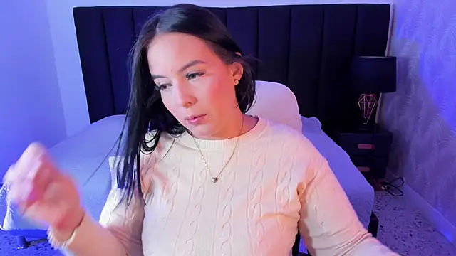 camiladuke7 online show from 09-24-25, 07:39