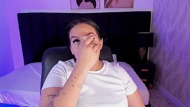 camiladuke7 online show from 12-20-25, 07:43