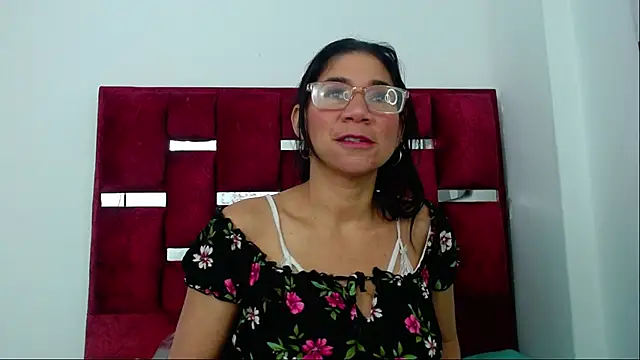 Snapshot of PamelaCruzThxl chatting on 10-02-25, 12:23 PamelaCruzThxl online show from 10-02-25, 12:23