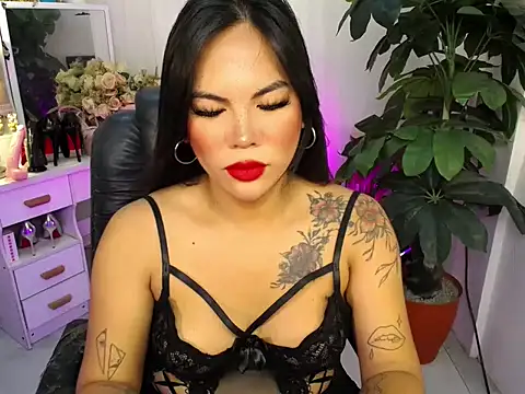 Snapshot of AngelitaDeputouch chatting on 11-19-25, 08:03 AngelitaDeputouch online show from 11-19-25, 08:03