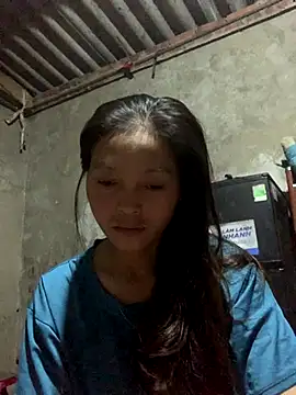 Halyy xx online show from 09-30-25, 10:37