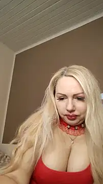 MarinaMargo online show from 11-23-25, 10:37