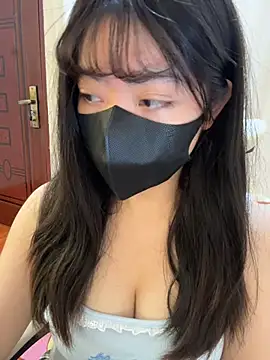 AZ37866 online show from 04-12-26, 04:28