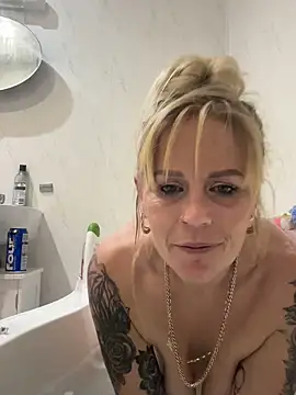 Carmen36XX online show from 10-26-25, 11:09