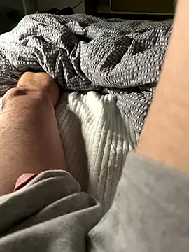 Snapshot of koreantinydick chatting on 09-19-25, 03:45 koreantinydick online show from 09-19-25, 03:45