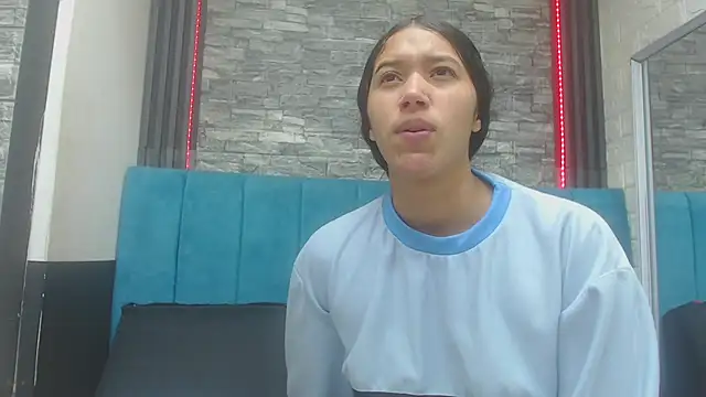 Lil Rose2006 online show from 11-04-25, 12:48