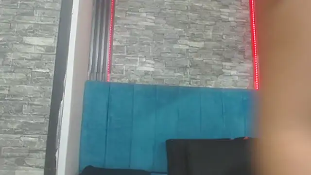 Lil Rose2006 online show from 12-17-25, 12:22